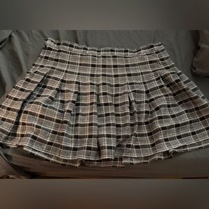 Plaid Black and White Women's Skirt (Amazon)